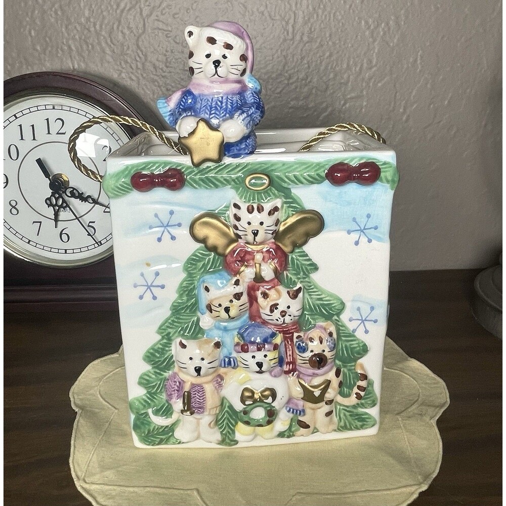 Christmas Cat Angel Ceramic Decoration Vase Gift Box GAC 1999 Holiday Decor
